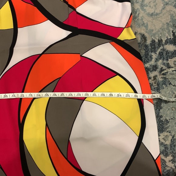 👗Sleeveless Abstract Design Dress 24W - Picture 9 of 9